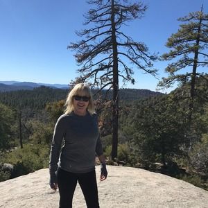 Meet your Posher, Cathryn